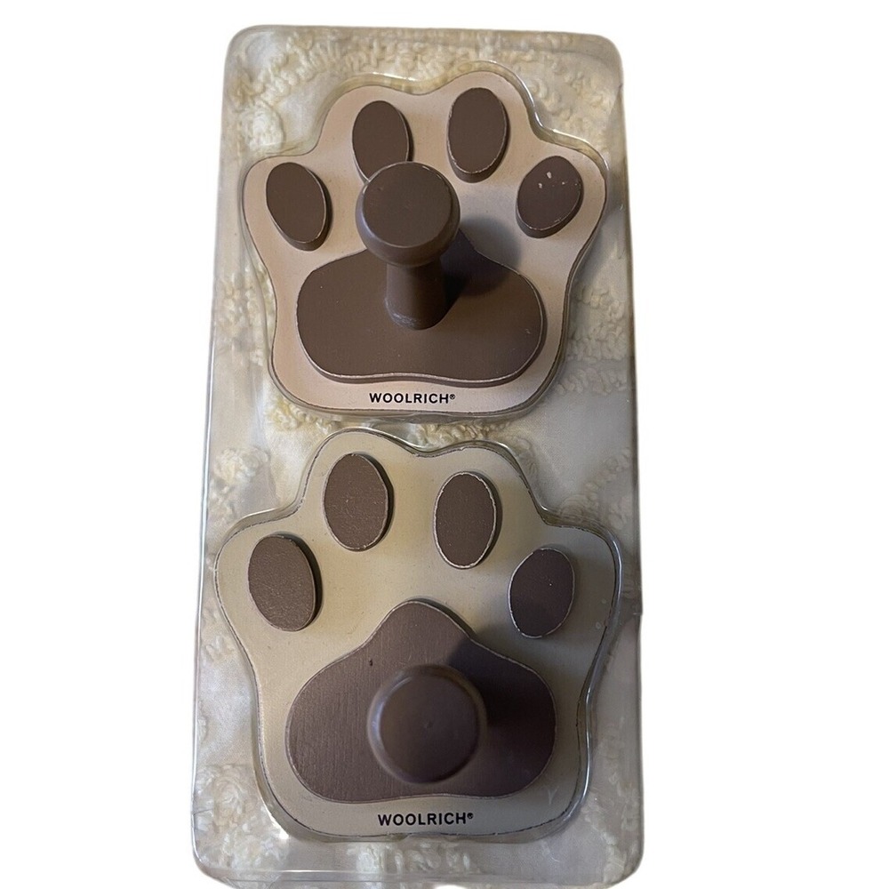 Woolrich Kids Bear‎ Paw Wall Hooks Cottagecore Cabin Decor Set of 2 New in Pack
